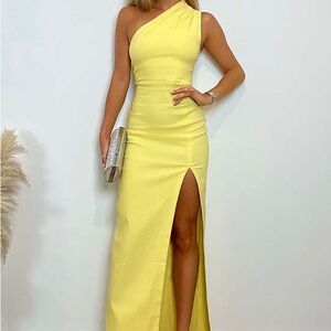 Vesper Charlotte Sherbet Yellow One-Shoulder Dress
